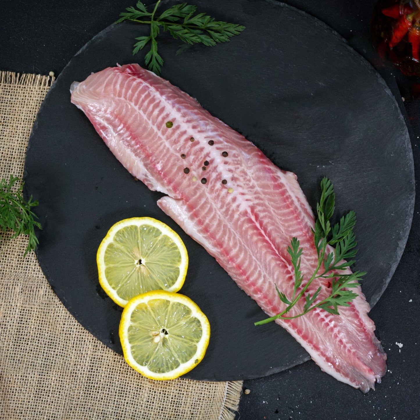 Sumček africký FILET "pre deti" (bez kosti, kože a brušiny) 1 ks (cca 250-350g)